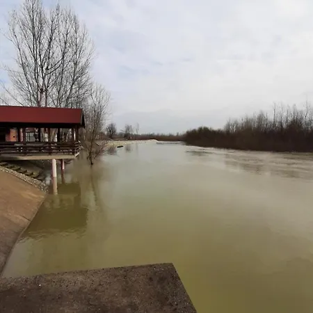 Drinska Ljepotica Ferienhaus Bijeljina
